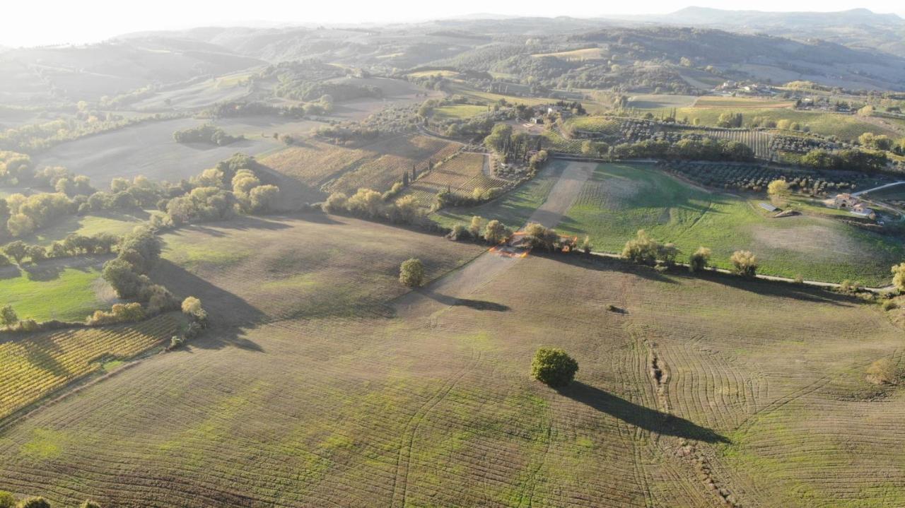 Вилла Agriturismo I Roseti Монтепульчано Экстерьер фото